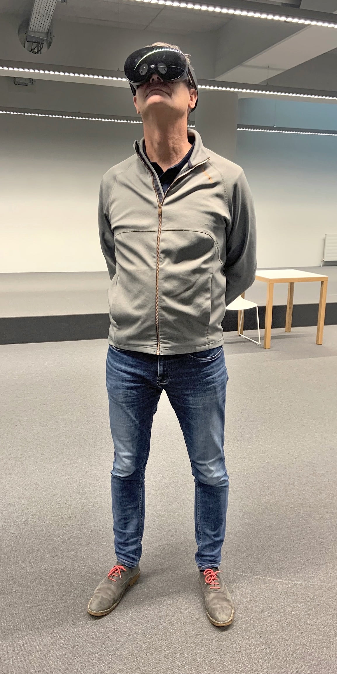 Andreas Straube mit VR-Brille